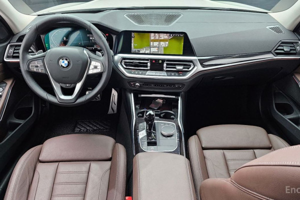 2021 BMW 3 серии с пробегом 7 415 км