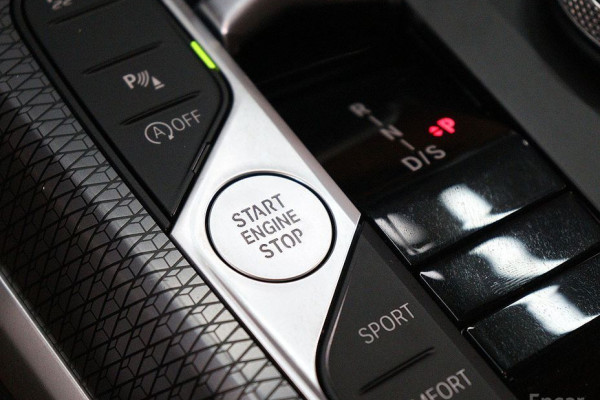 2023 BMW 3 серии с пробегом 39 072 км