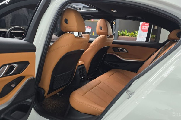 2023 BMW 3 серии с пробегом 38 647 км