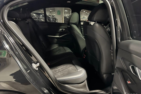 2021 BMW 3 серии с пробегом 67 038 км