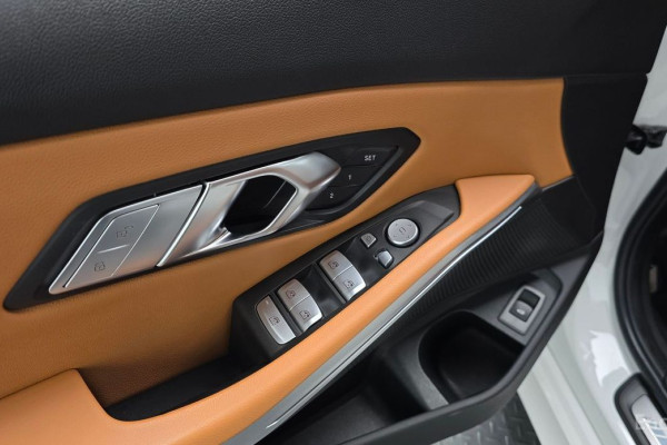 2023 BMW 3 серии с пробегом 38 647 км