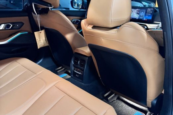 2023 BMW 3 серии с пробегом 28 312 км