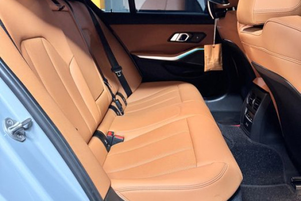 2023 BMW 3 серии с пробегом 28 312 км