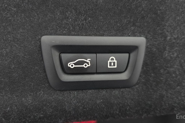 2022 BMW 3 серии с пробегом 17 389 км