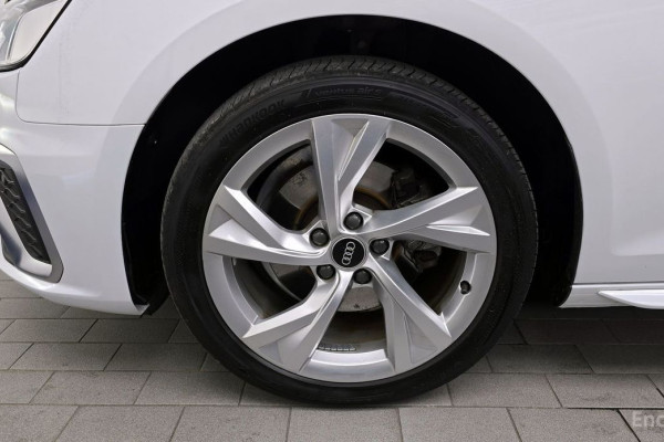 2021 Audi A4 с пробегом 68 954 км