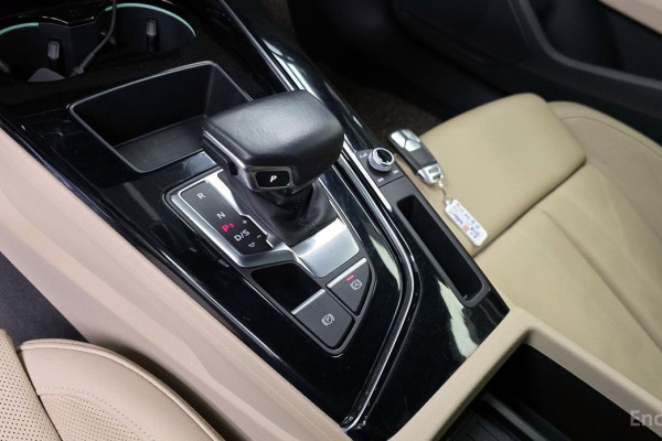 2021 Audi A4 с пробегом 68 954 км