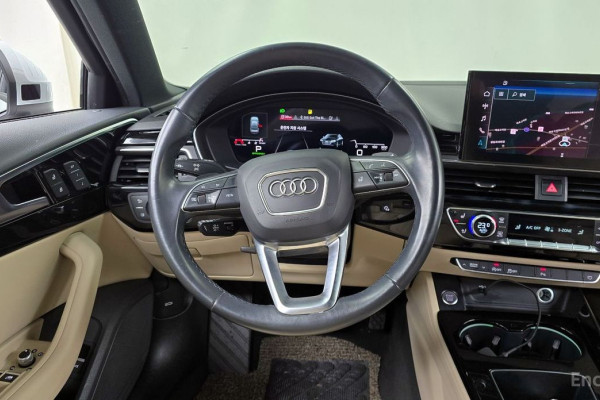 2021 Audi A4 с пробегом 68 954 км