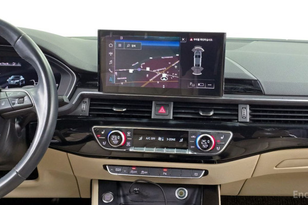 2021 Audi A4 с пробегом 68 954 км