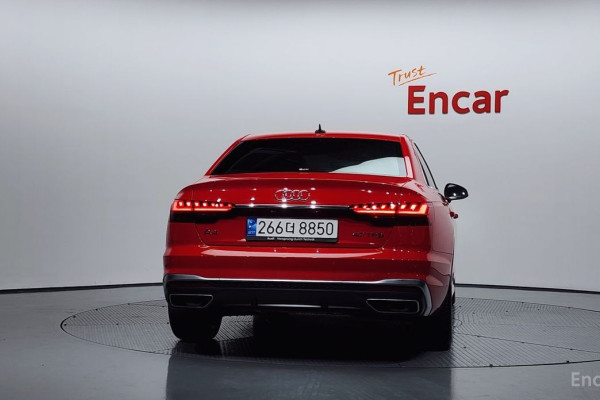 2021 Audi A4 с пробегом 21 758 км