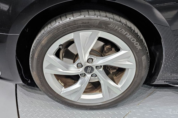 2021 Audi A4 с пробегом 31 543 км