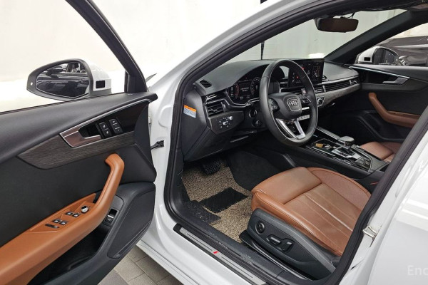 2023 Audi A4 с пробегом 18 748 км