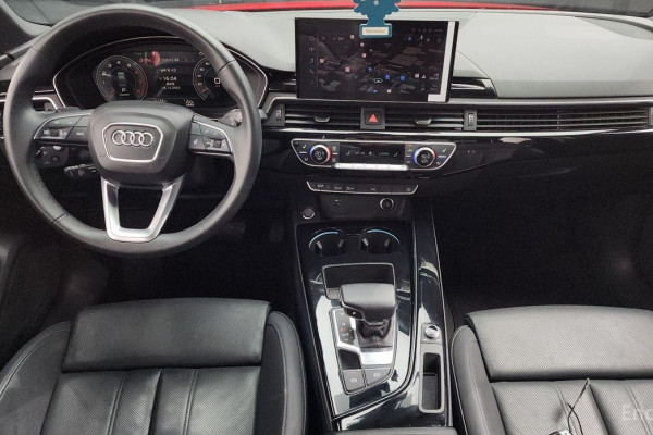 2021 Audi A4 с пробегом 21 758 км