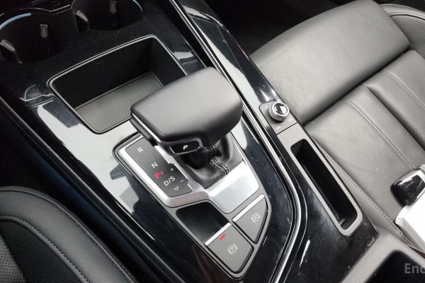 2021 Audi A4 с пробегом 21 758 км