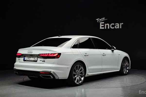 2023 Audi A4 с пробегом 23 463 км