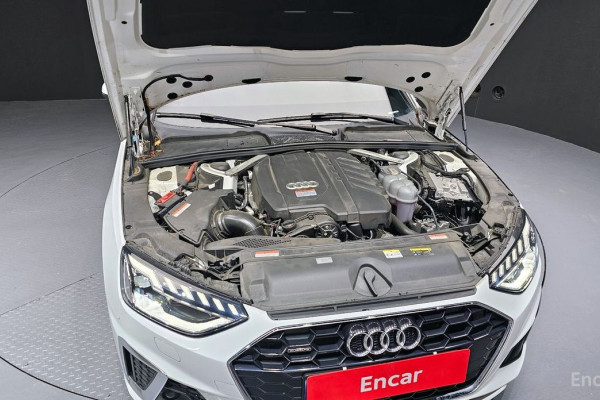 2023 Audi A4 с пробегом 23 463 км