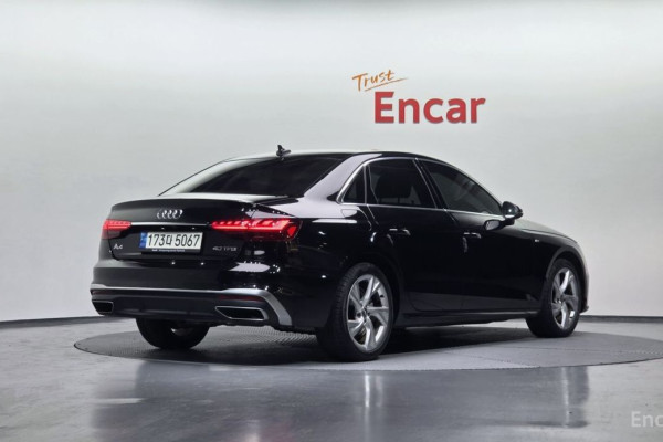 2021 Audi A4 с пробегом 62 530 км