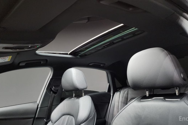 2022 Audi A4 с пробегом 25 583 км