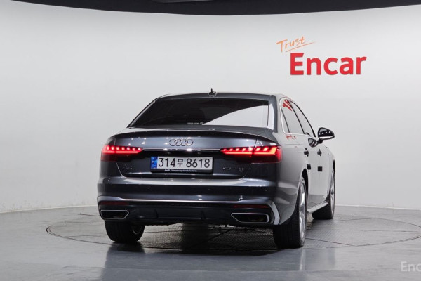 2022 Audi A4 с пробегом 69 415 км