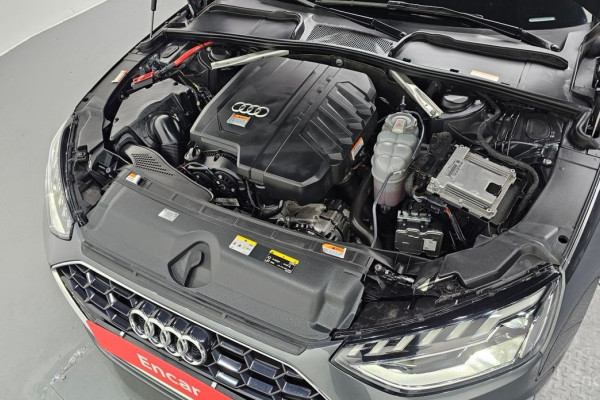 2022 Audi A4 с пробегом 69 415 км