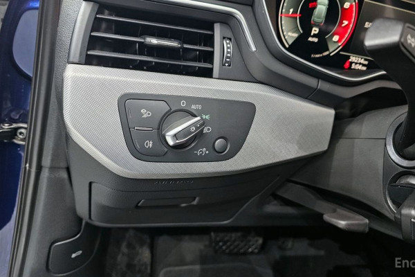 2021 Audi A4 с пробегом 29 234 км