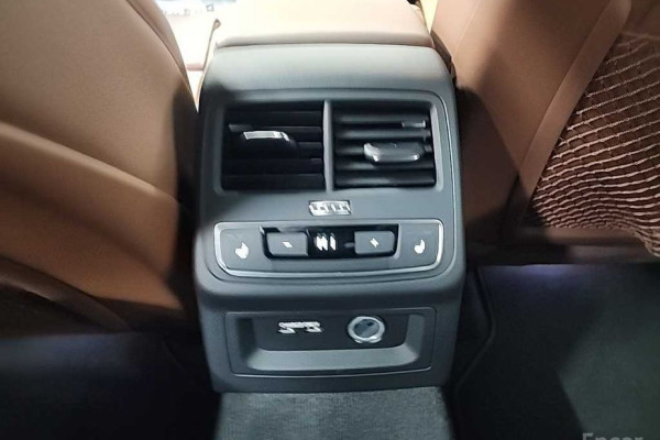 2022 Audi A4 с пробегом 15 364 км