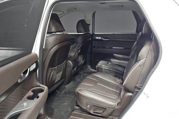 2023 Hyundai Palisade с пробегом 16 937 км