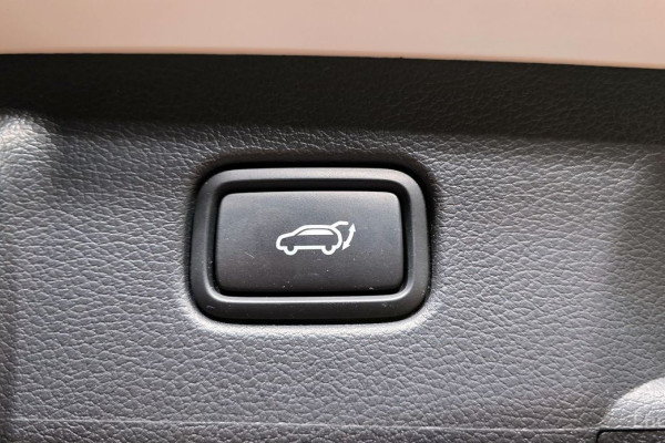 2024 Hyundai Palisade с пробегом 16 388 км