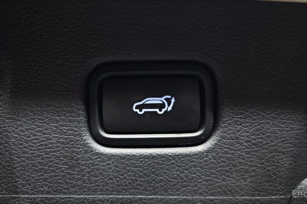 2023 Hyundai Palisade с пробегом 99 991 км