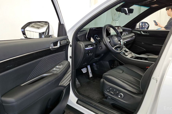 2023 Hyundai Palisade с пробегом 9 734 км