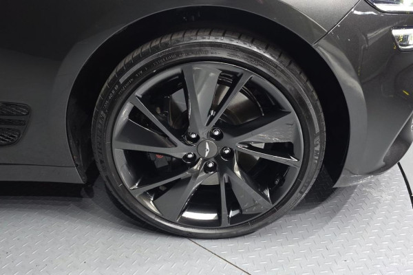 2023 Genesis G70 с пробегом 73 074 км