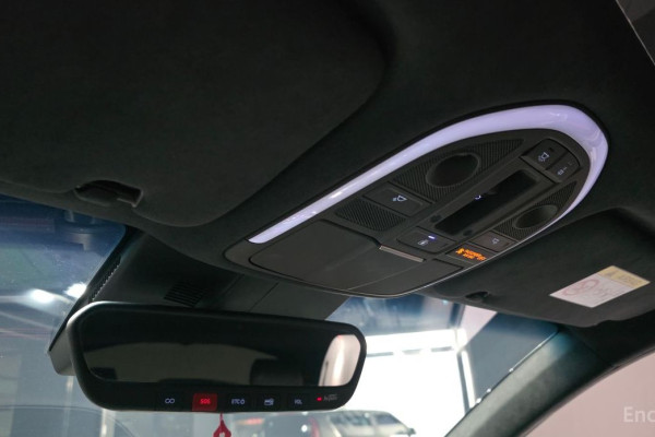 2023 Genesis G70 с пробегом 73 074 км