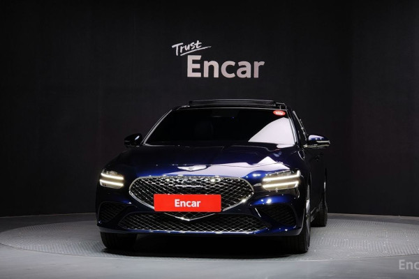 2023 Genesis G70 с пробегом 13 367 км