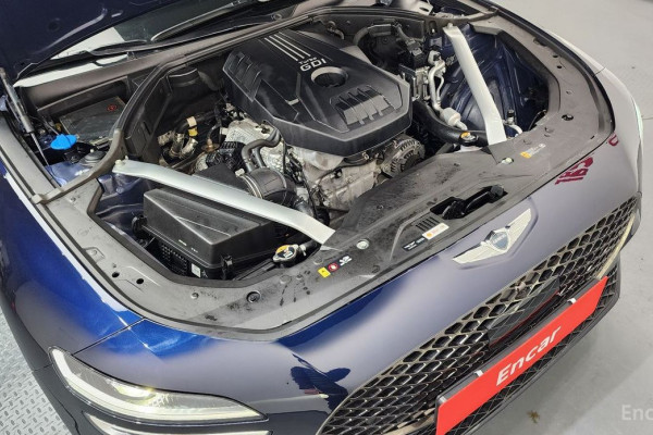 2022 Genesis G70 с пробегом 35 933 км