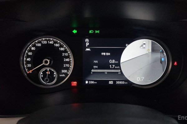 2022 Genesis G70 с пробегом 35 933 км