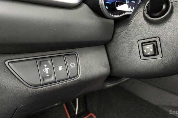 2023 Genesis G70 с пробегом 13 367 км