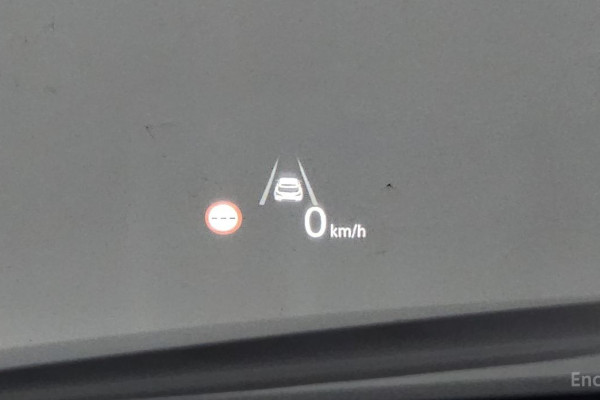 2023 Genesis G70 с пробегом 13 367 км