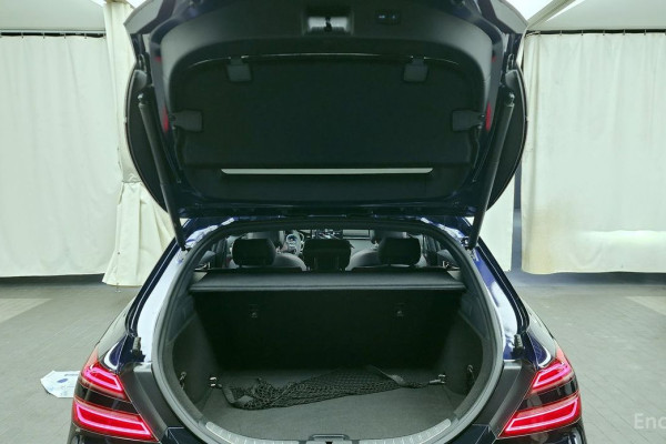 2023 Genesis G70 с пробегом 13 367 км