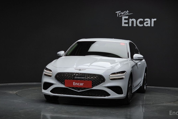 2022 Genesis G70 с пробегом 55 642 км