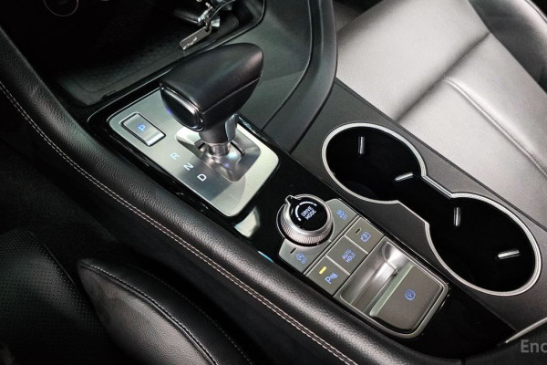 2022 Genesis G70 с пробегом 55 642 км