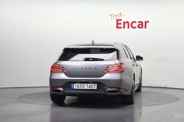 2024 Genesis G70 с пробегом 18 998 км