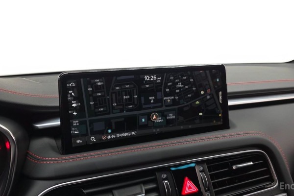 2023 Genesis G70 с пробегом 17 304 км