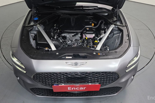 2024 Genesis G70 с пробегом 18 998 км