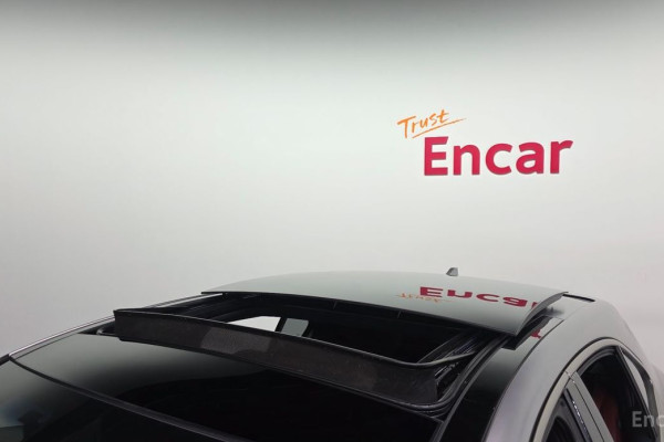 2024 Genesis G70 с пробегом 18 998 км