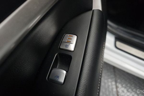 2022 Genesis G70 с пробегом 54 620 км