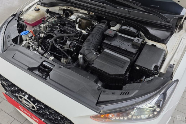 2021 Hyundai Veloster с пробегом 77 182 км