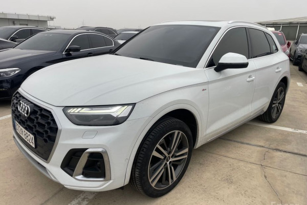 2021 Audi Q5 с пробегом 75 244 км