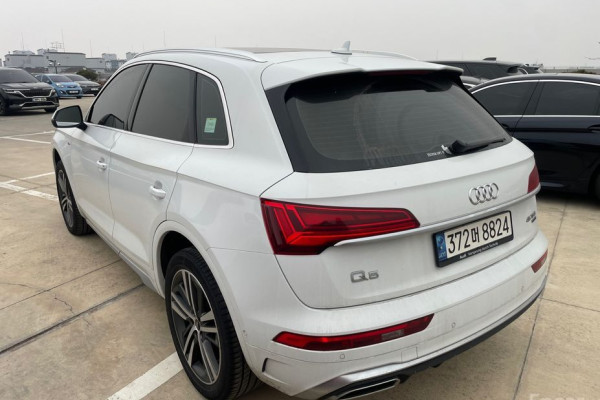 2021 Audi Q5 с пробегом 75 244 км