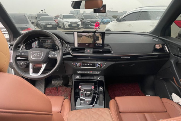 2021 Audi Q5 с пробегом 75 244 км