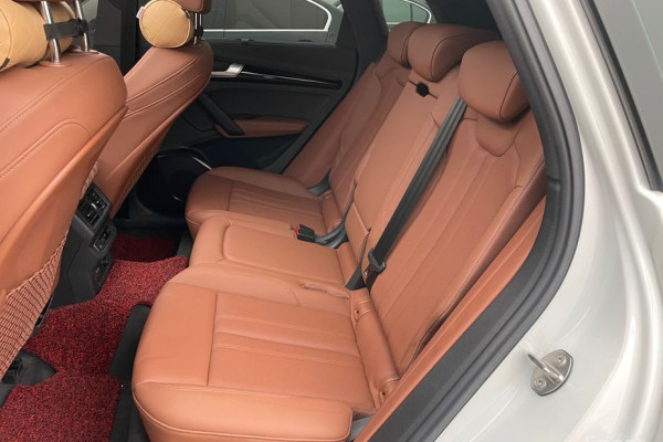 2021 Audi Q5 с пробегом 75 244 км