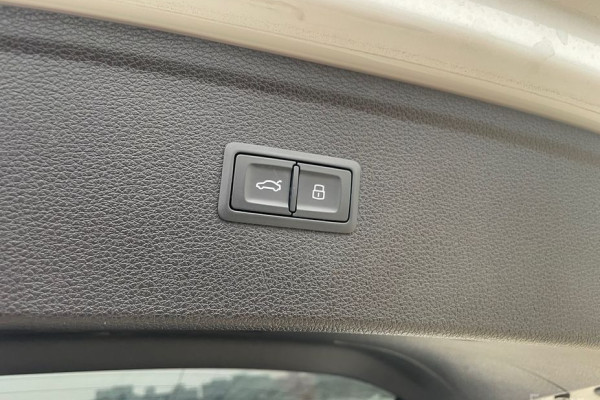 2021 Audi Q5 с пробегом 75 244 км